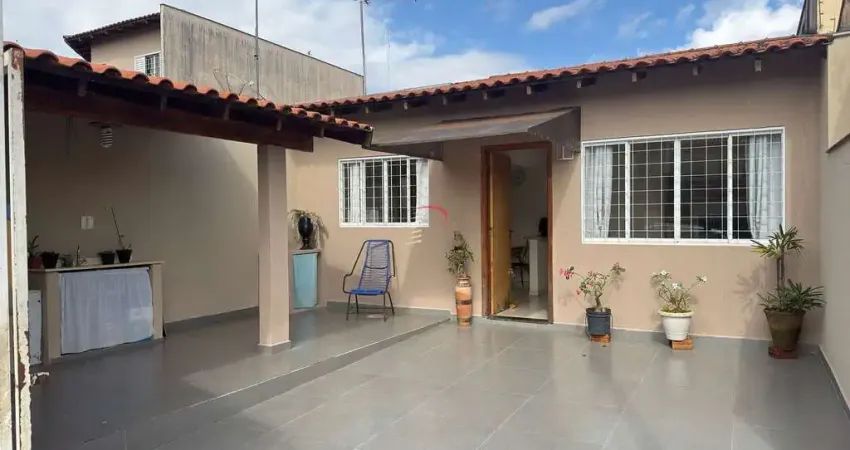 Casa à venda com 3 dormitórios, 2 vagas, 67.18m² - jardim pérola, londrina, pr