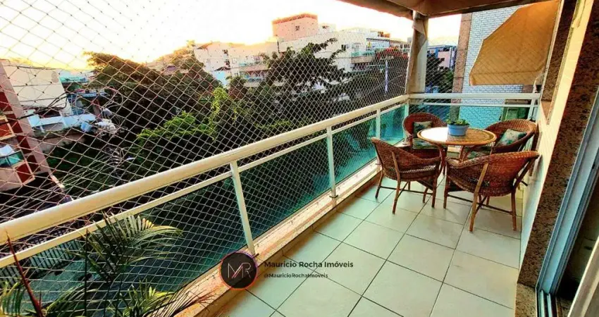 Cobertura Triplex à venda no Recreio dos Bandeirantes, Rio de Janeiro-RJ: 4 quartos, 3 suíte, 2 salas, 2 banheiros, 2 vagas de garagem! Piscina