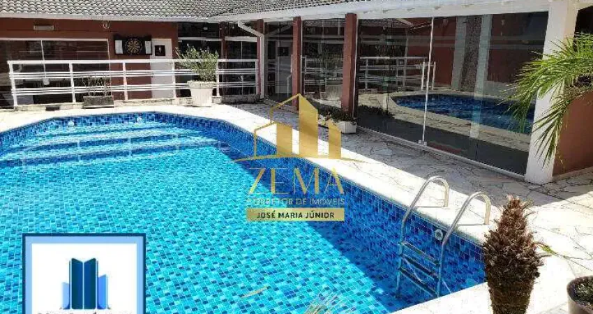 Sobrado amplo, 390 m2 constr., 03 dorms, piscina e belíssimo espaço gourmet