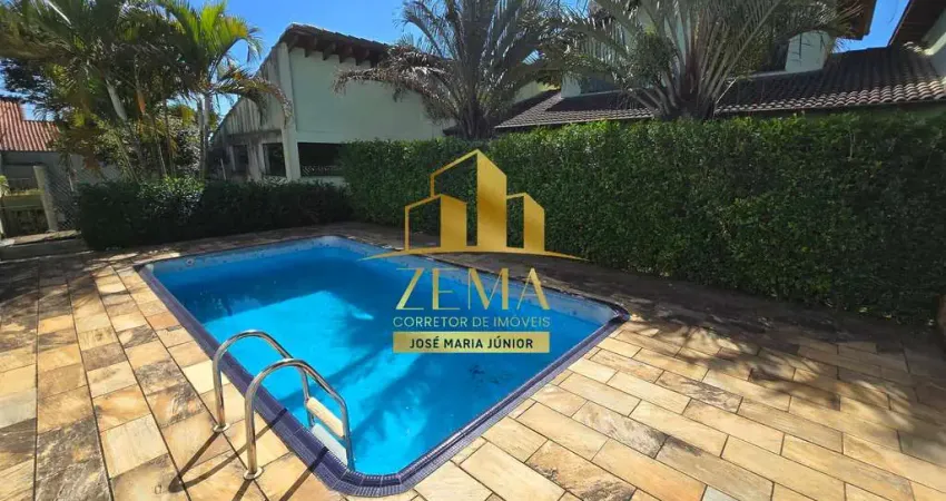 Casa térrea, 600 m2, 04 dorms, amplo gourmet, piscina. são 02 lotes