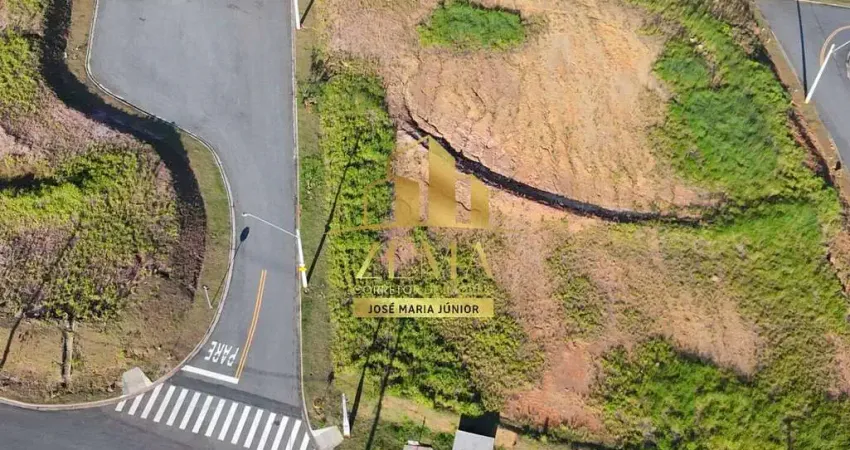 Terreno condomínio clube 250m2, diferenciado, parte alta, rua sem saída.