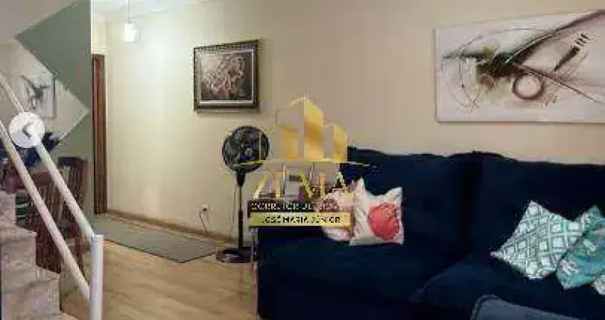 Sobrado em condomínio, 02 dorms, 77m2, 02 vagas, ar condicionado.