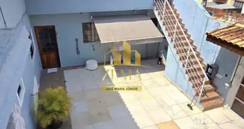 Sobrado 03 dorms, 03 vgs, gourmet, planejados, cozinha completa. 125m2