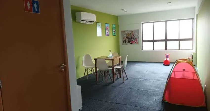 Apartamento para venda tem 65 metros quadrados com 3 quartos em Cordeiro - Recife - PE