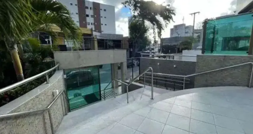 Apartamento para aluguel possui 136 metros quadrados com 4 quartos em Pina - Recife - PE