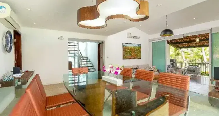 Pé na Areia - Casa Super Luxo 01 >>> +/- 1300m² Terreno