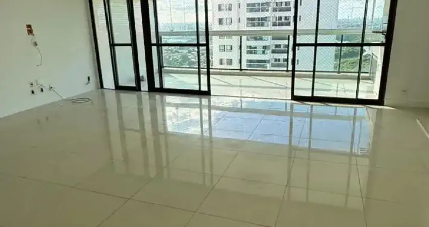 Apartamento com 3 Quartos e 4 banheiros para Alugar, 170 m² por R$ 11.500/Mês
