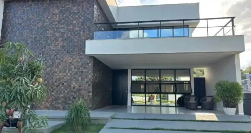 **VIVA O ALTO PADRÃO! Casa Espetacular em Condomínio Exclusivo – Seu Sonho Realizado!**