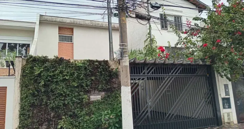 Casa com 3 quartos à venda na Rua das Hortênsias, 310, Mirandópolis, São Paulo