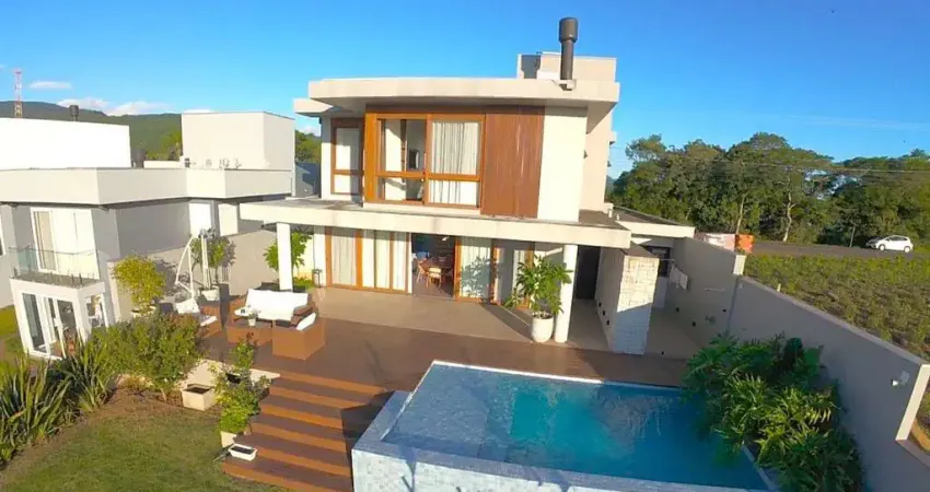 Casa Alto Padrão com Vista Panorâmica - Totalmente Mobiliada