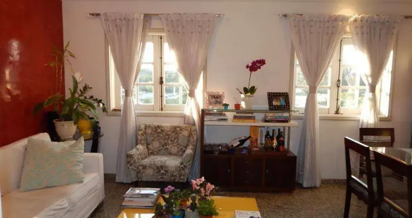 Sobrado com 3 dormitórios à venda, 160 m² por R$ 950.000,00 - Demarchi - São Bernardo do Campo/SP