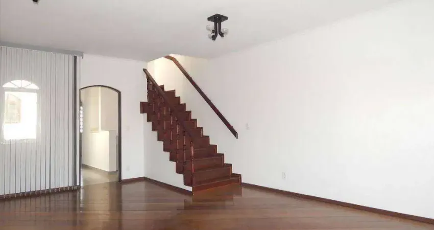 Sobrado com 4 dormitórios à venda, 227 m² por R$ 900.000,00 - Jardim das Américas - São Bernardo do Campo/SP