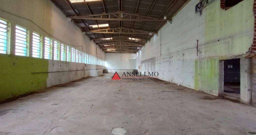 Galpão para alugar, 650 m² por R$ 20.000,00/mês - Jardim Jamaica - Santo André/SP