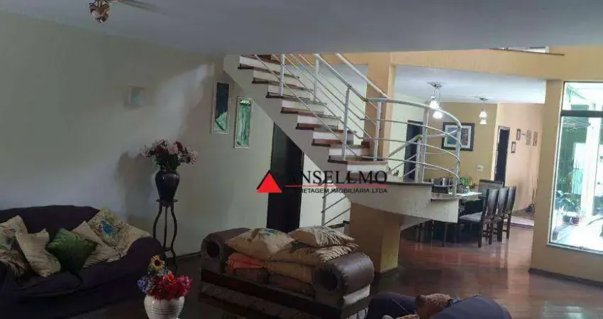 Sobrado com 3 dormitórios à venda, 417 m² por R$ 1.350.000,00 - Parque dos Pássaros - São Bernardo do Campo/SP