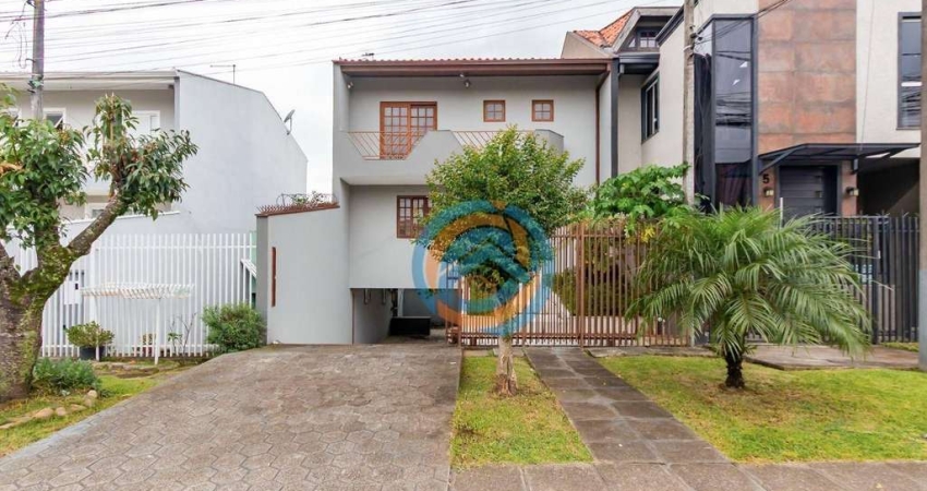 Sobrado com 3 dormitórios à venda, 162 m² por R$ 667.000 - Alto Boqueirão - Curitiba/PR