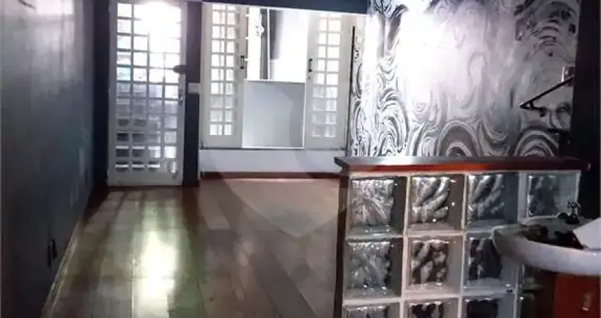 Casa comercial à venda na Alameda dos Guaramomis, 958, Moema, São Paulo