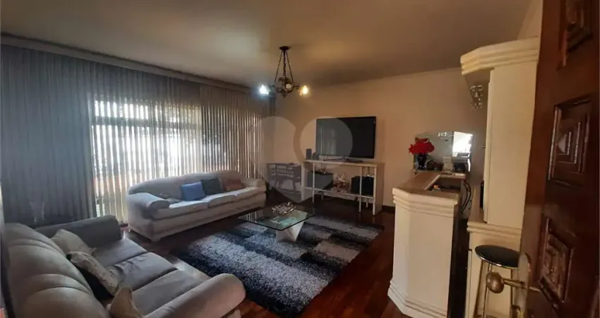 Casa com 3 quartos à venda no Jardim Campo Grande, São Paulo 