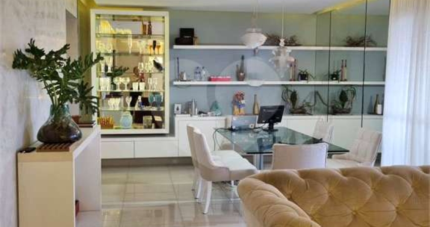 Apartamento com 3 quartos à venda ou para locação em Jardim Campo Grande - SP