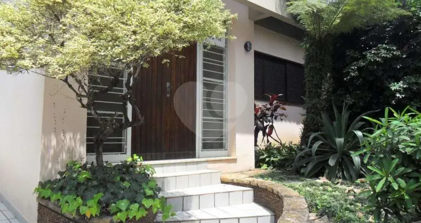 Casa comercial para alugar em Indianópolis, São Paulo