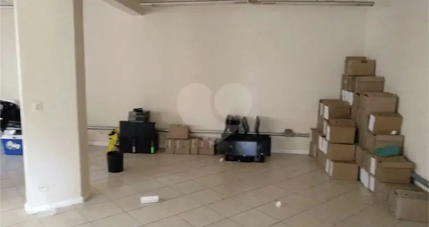 Casa comercial à venda na Rua Unapitinga, 81, Campo Belo, São Paulo