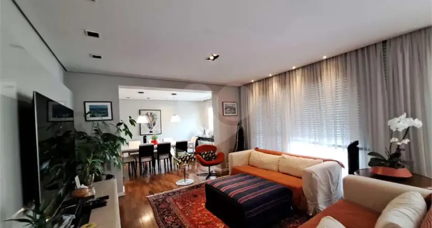Apartamento com 3 quartos à venda em Campo Belo - SP
