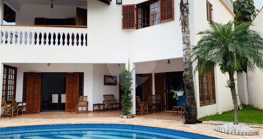 Casa com 4 quartos à venda na Rua Paschoal Leonardi, Interlagos, São Paulo