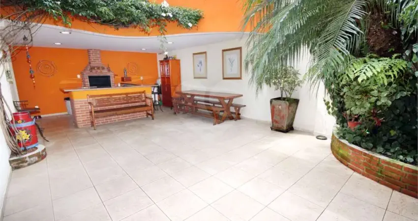 Casa com 3 quartos à venda na Rua Vicente Leporace, 465, Campo Belo, São Paulo