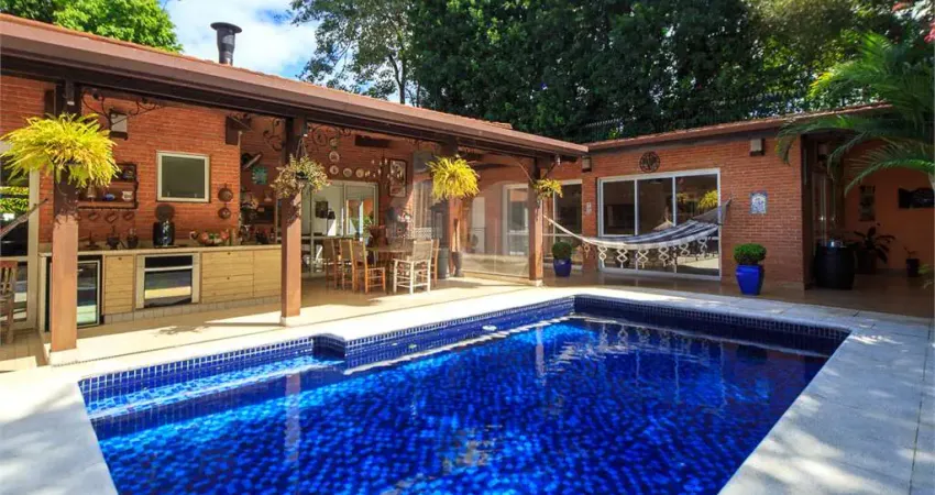 Casa térrea com 4 quartos à venda em Jardim Petrópolis - SP