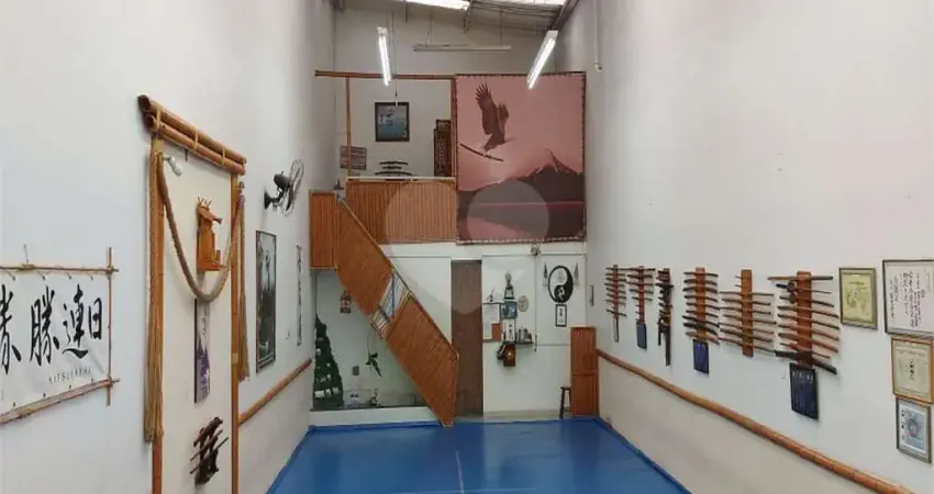 Barracão / Galpão / Depósito à venda na Rua Antônio das Chagas, 560, Chácara Santo Antônio, São Paulo