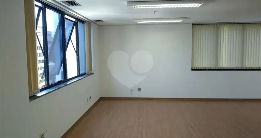 Sala comercial à venda na Rua Barão do Triunfo, Brooklin, São Paulo