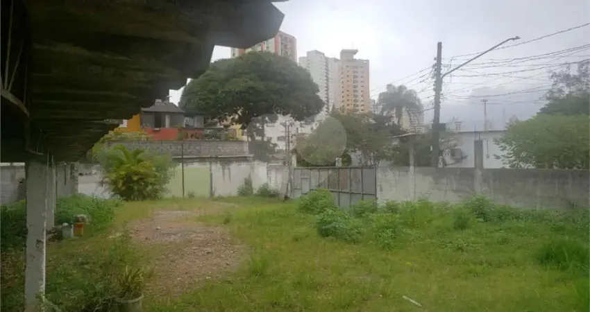 Terreno à venda na Sargento José Martins Dias, Jardim Marajoara, São Paulo