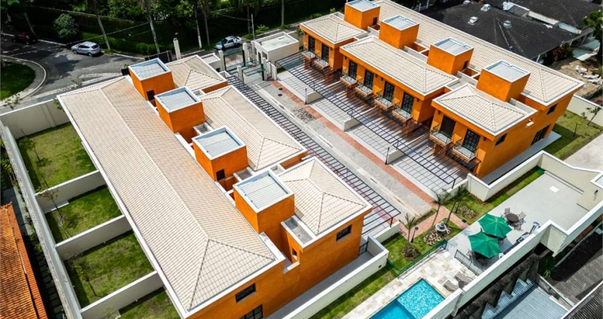 Condomínio com 4 quartos à venda em Jardim Prudência - SP