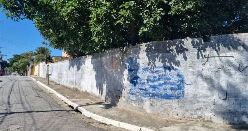 Terreno à venda na Rua Cenerino Branco de Araújo, Campo Grande, São Paulo