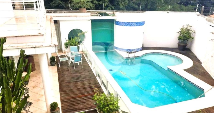 Sobrado com 4 quartos à venda em Jardim Campo Grande - SP