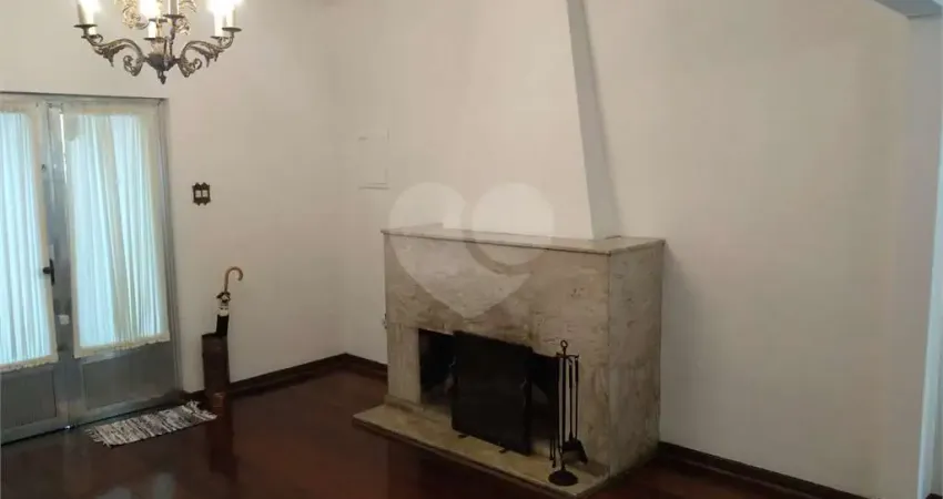 Sobrado com 3 quartos à venda em Vila Alexandria - SP
