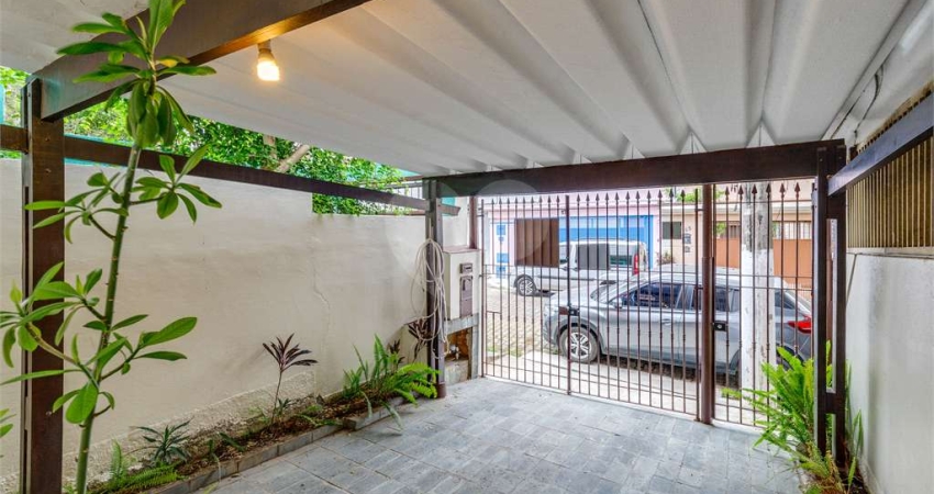 Casa com 2 quartos à venda na Rua José Floriano de Toledo, Chácara Santo Antônio, São Paulo