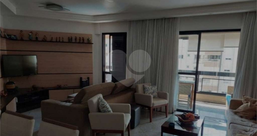 Apartamento com 3 quartos à venda em Jardim Prudência - SP