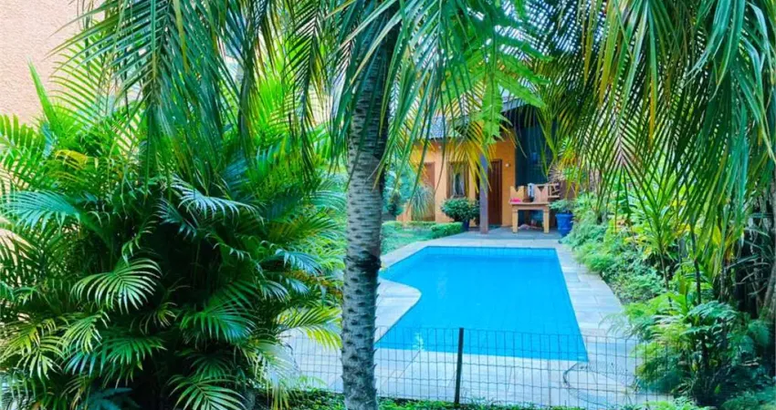 Casa com 4 quartos à venda na Marivaldo Fernandes, Interlagos, São Paulo