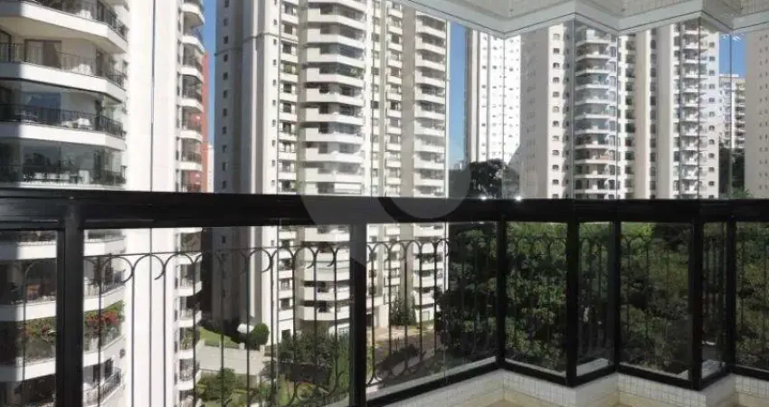Apartamento com 3 quartos à venda na Avenida Washington Luís, Jardim Marajoara, São Paulo