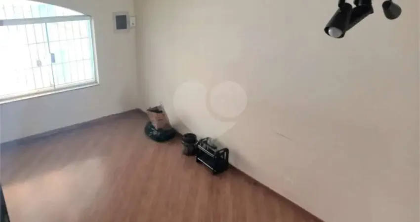 Casa com 2 quartos à venda em Vila Anhangüera - SP