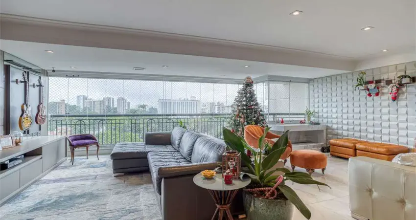 Cobertura com 3 quartos à venda na Rua São Benedito, 701, Alto da Boa Vista, São Paulo