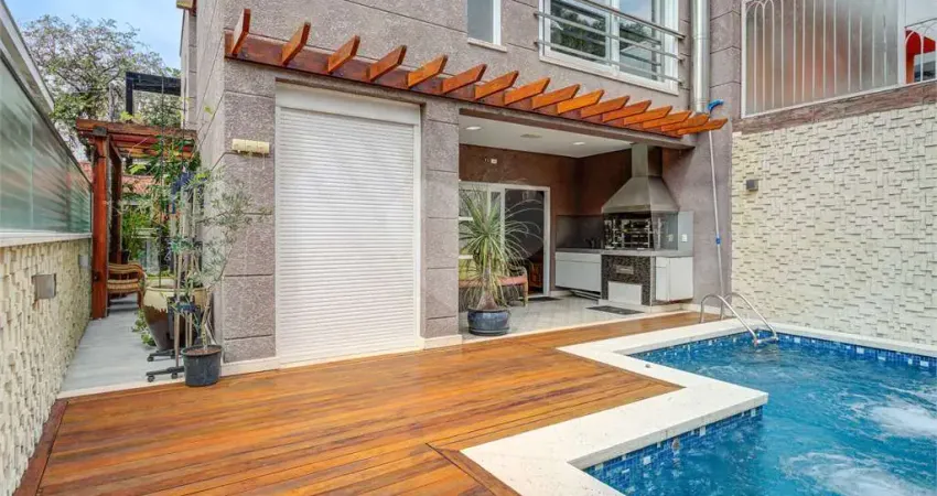 Casa com 3 quartos à venda na Rua Breves, Chácara Monte Alegre, São Paulo