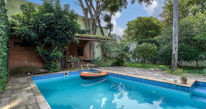 Casa com 6 quartos à venda ou para locação em Jardim Petrópolis - SP