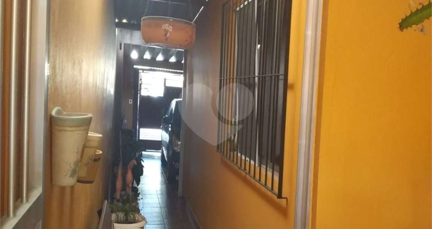 Casa térrea com 2 quartos à venda em Jardim Itapura - SP