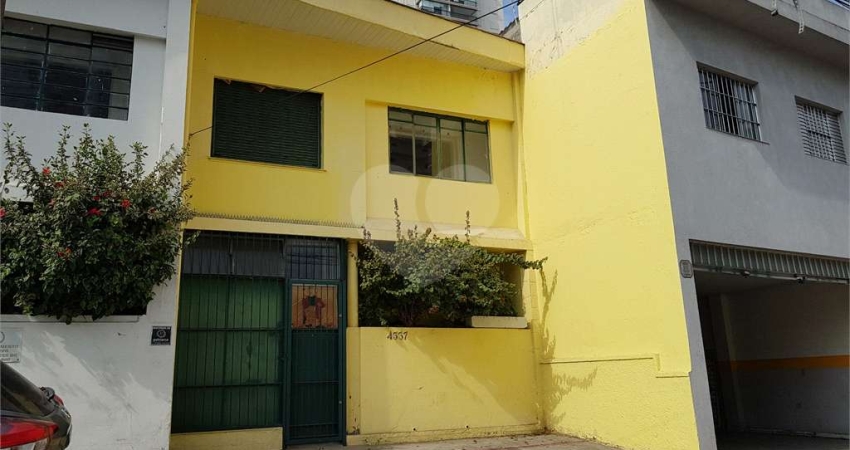 Sobrado com 3 quartos para locação em Brooklin Paulista - SP