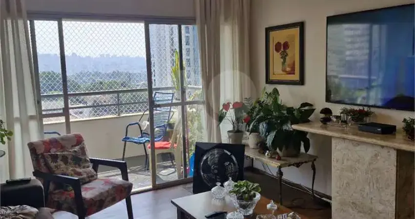 Apartamento com 3 quartos à venda na Rua São Benedito, Alto da Boa Vista, São Paulo