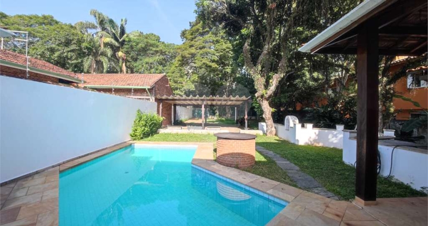 Terreno com 1 quartos à venda em Interlagos - SP