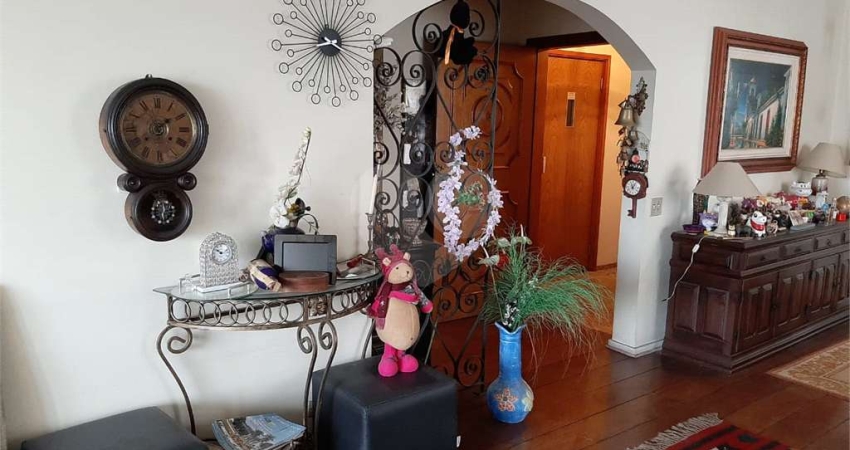 Apartamento com 3 quartos à venda ou para locação em Indianópolis - SP