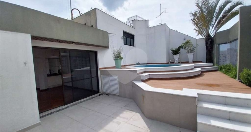 Apartamento com 4 quartos à venda ou para locação em Moema - SP