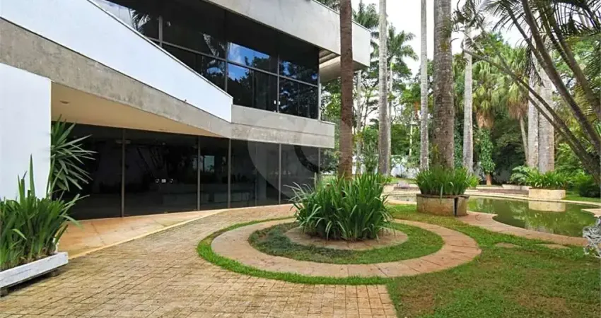Casa com 4 quartos à venda ou para locação em Santo Amaro - SP